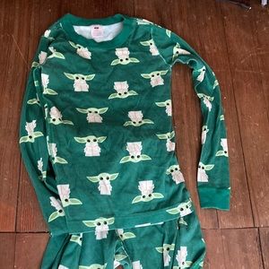 Hanna anderson baby yoda pjs